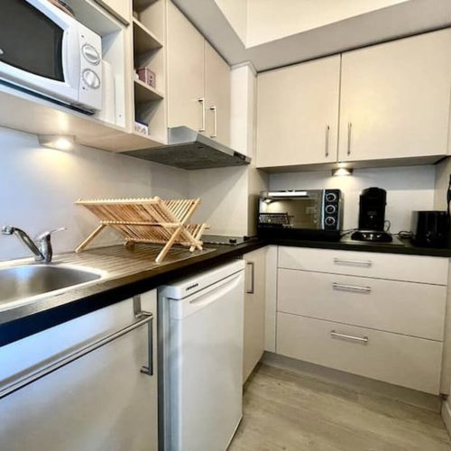 studio 2 personnes cuisine 1